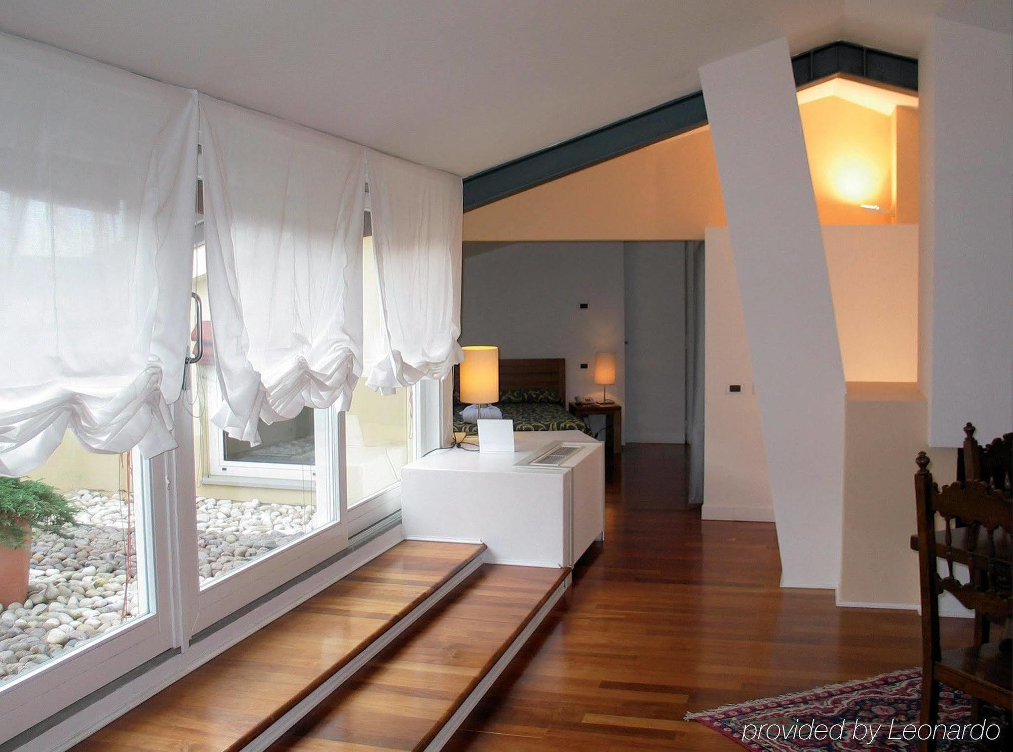 Hotel Ferrara Room photo
